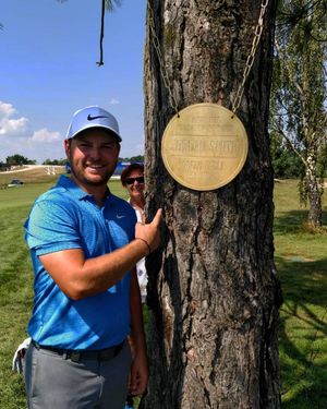 Image post by @jordansmithgolf on Instagram
