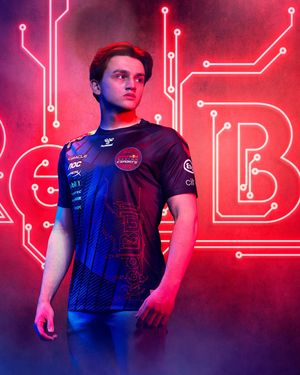 Image post by @redbullshop on Instagram