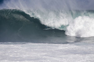 Image post by @wsl.qs on Instagram