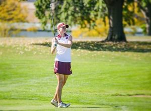 Image post by @cmuwomensgolf on Instagram