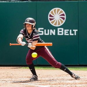 Image post by @txstatesoftball on Instagram