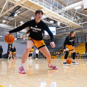 Image post by @mke_wbb on Instagram