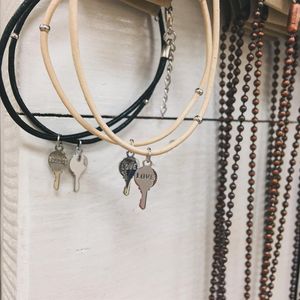 Image post by @shopoutoftown on Instagram