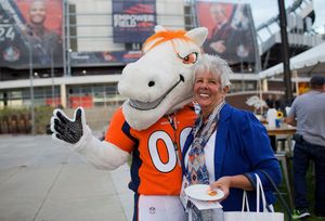 Image post by @broncosofffield on Instagram
