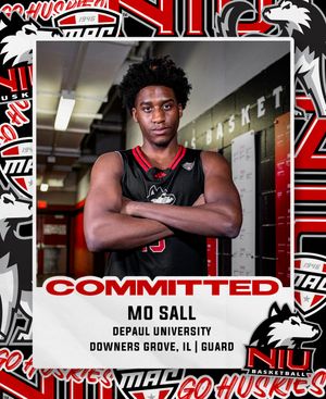 Image post by @GoHuskiesMBB on Twitter