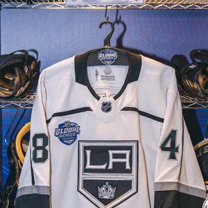 Image post by @nhl_jerseyz on Instagram