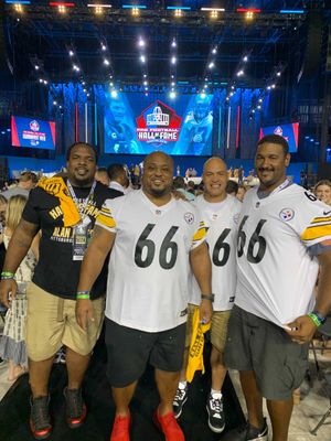 Image post by @steelers on Twitter