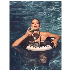 Image post by @daniellelevitt on Instagram