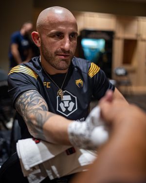Image post by @ufccanada on Instagram