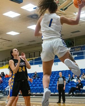 Image post by @nanookswbb on Instagram