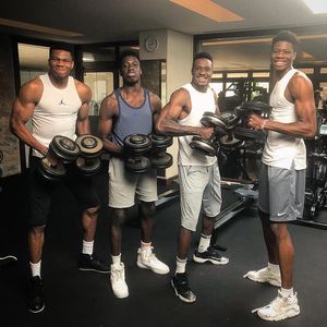 Image post by @giannis_an34 on Instagram