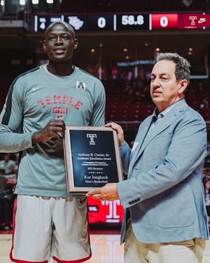 Image post by @tumbbhoops on Instagram