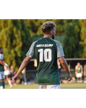 Image post by @liz.calls.it.soccer on Instagram