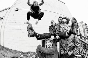 Image post by @grouplove on Instagram