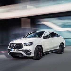 Image post by @mercedesamg on Instagram