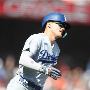 Image post by @losdodgers on Instagram