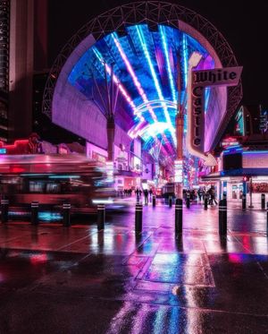 Image post by @fremontstreet on Instagram