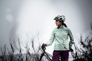 Image post by @foxmtb on Instagram