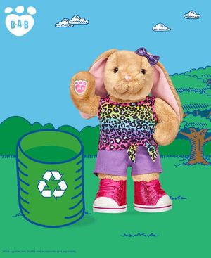 Image post by @buildabear on Instagram