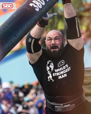 Image post by @theworldsstrongestman on Instagram