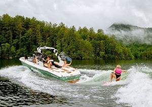 Image post by @malibuboats on Instagram