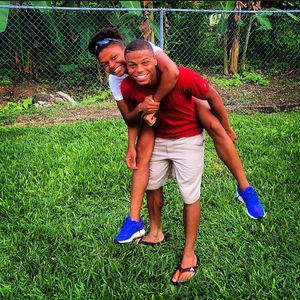 Image post by @simonecharley on Instagram