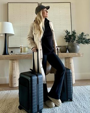 Image post by @julieertz on Instagram