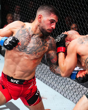 Image post by @ufcfra on Instagram