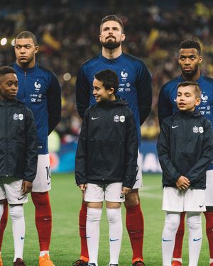 Image post by @fff on Instagram