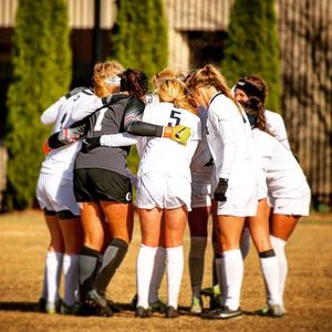Image post by @hoyaswsoc on Instagram