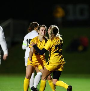Image post by @HawkeyeSoccer on Twitter