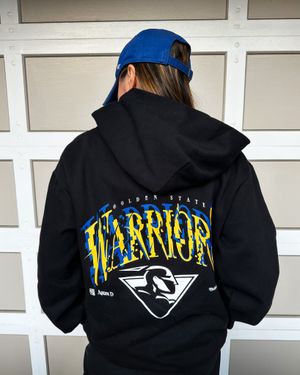 Image post by @warriorsshop on Instagram
