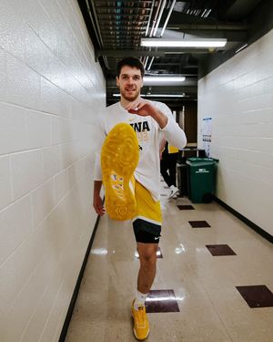 Image post by @IowaHoops on Twitter