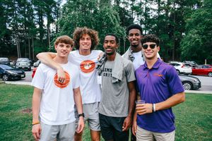 Image post by @ClemsonMBB on Twitter