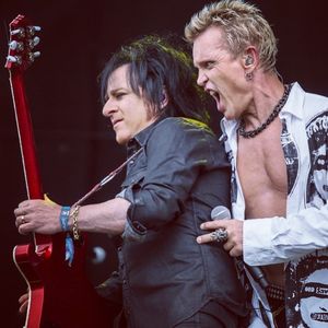 Image post by @billyidol on Instagram
