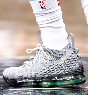 Image post by @kingjames on Instagram