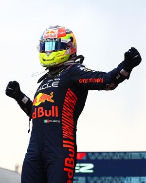 Image post by @redbullshop on Instagram