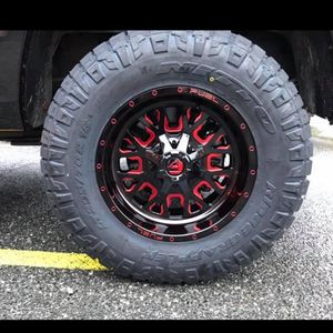 Image post by @tricktrucks1 on Instagram