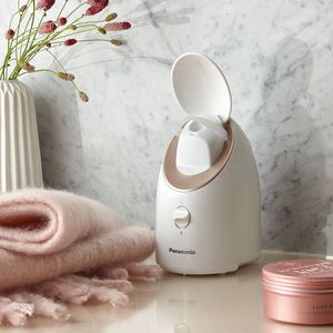 Image post by @panasonicpersonalcare on Instagram