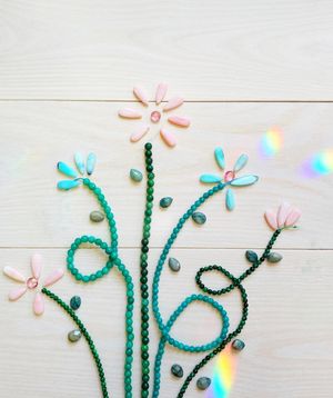 Image post by @beadcache on Instagram