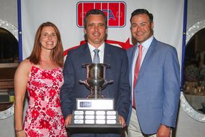 Image post by @CornellWHockey on Twitter