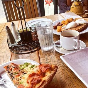 Image post by @cafedip on Instagram