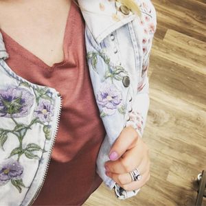 Image post by @shopoutoftown on Instagram