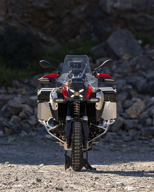 Image post by @bmwmotorradusa on Instagram