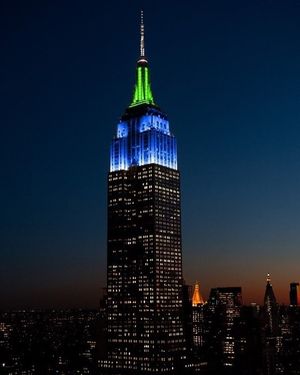 Image post by @empirestatebldg on Instagram