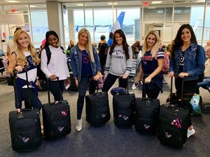 Image post by @texanscheerleaders on Instagram