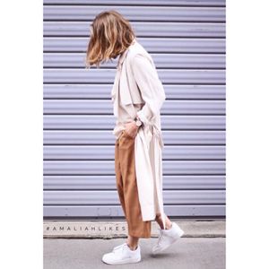Image post by @amaliah_com on Instagram
