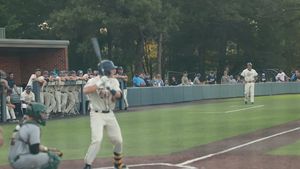 Video post by @etbu_baseball on Twitter