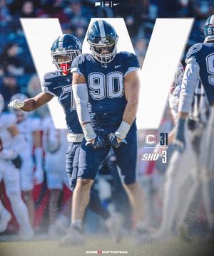 Image post by @uconnfootball on Instagram