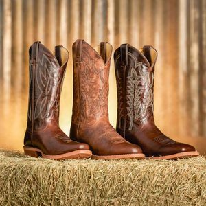 Image post by @justinboots_ on Instagram